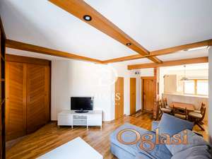 Svetao trosoban stan u ulici Milutina Bojića, 78m2